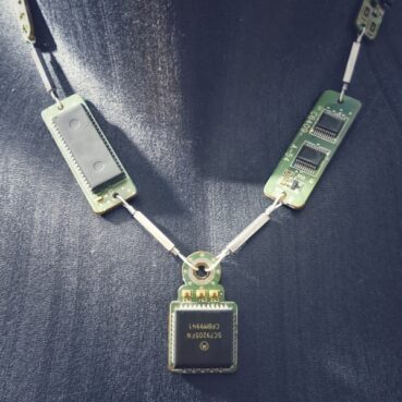 Imagen de COLLAR UNPLUGGED – V1